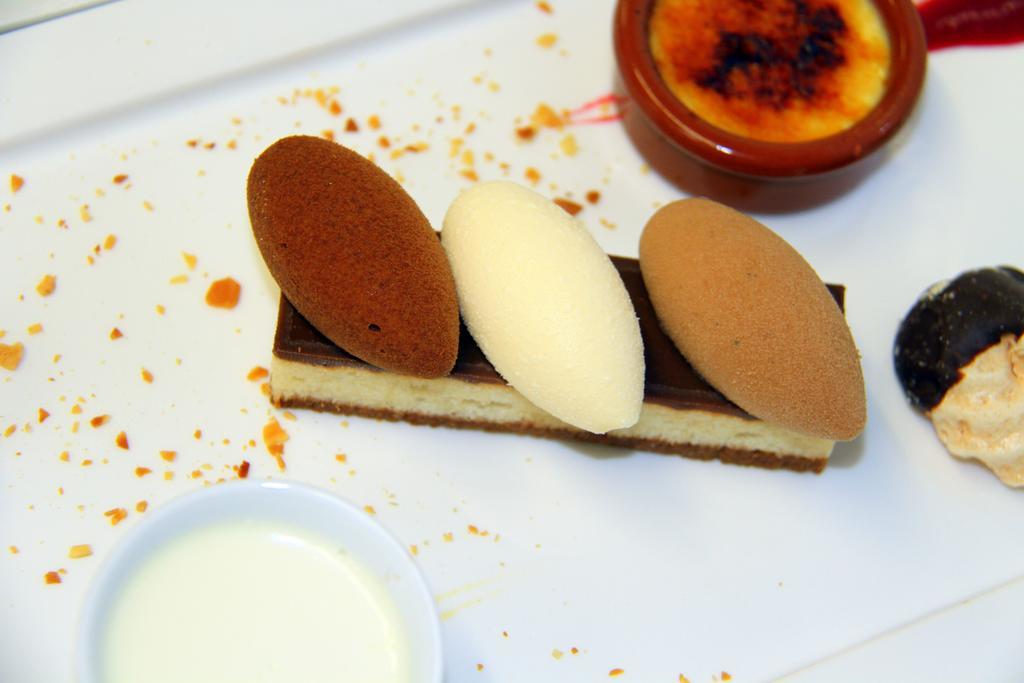 Logis Hotel Restaurant Le Grand Turc لْوا المظهر الخارجي الصورة